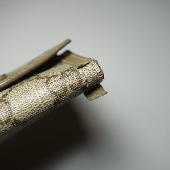 Vintage Gucci GG Monogram 6 Ring Key Holder Made In Italy, Sz 2.75 in x 3.75 in - Picture 5 of 16